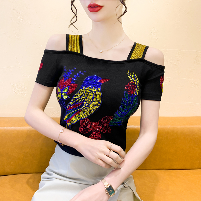 Streetwear European Clothing W - đánh giá và giá Streetwear Brand Tees